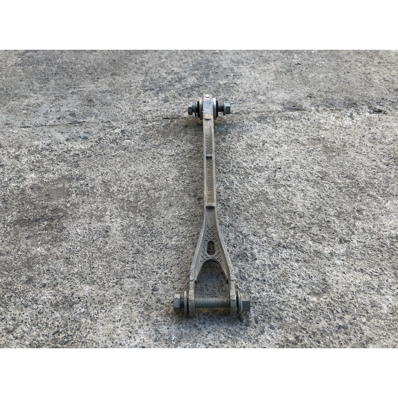Tirante Trasero Derecho Para Dodge Challenger 2011, 2012, 2013, 2014, 2015, 2016, 2017, 2018, 2019, 2020, 2021 Motor 3.6