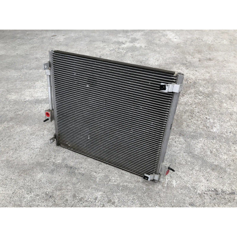 Condensador Para Tesla Model S Izquierdo 2012, 2013, 2014, 2015, 2016, 2017, 2018, 2019, 2020 - Original