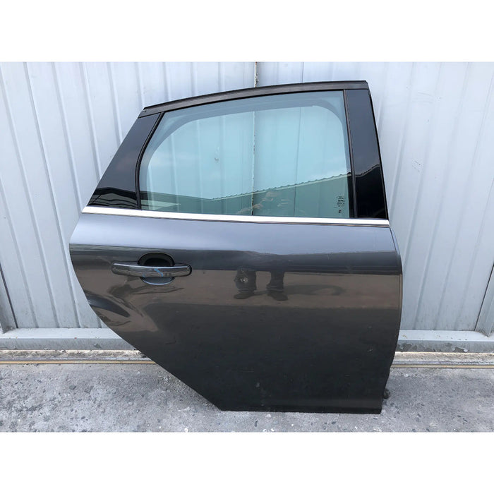 Puerta Trasera Derecha Ford Focus 2012 2013 2014 2015 2016 2017 2018 Original Trasera Derecha Gris