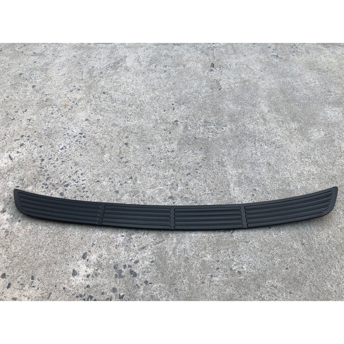 Moldura De Defensa Trasera Para Dodge Caravan 2001-2007 Negro