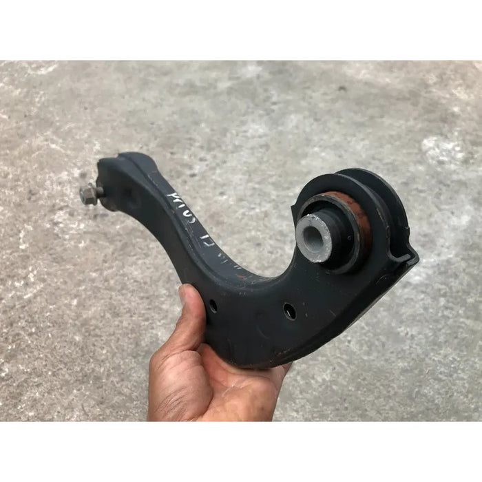 Tirante Trasero Izquierdo Superior Para Toyota Prius 2016, 2017, 2018, 2019, 2020, 2021, 2022 Motor 1.8