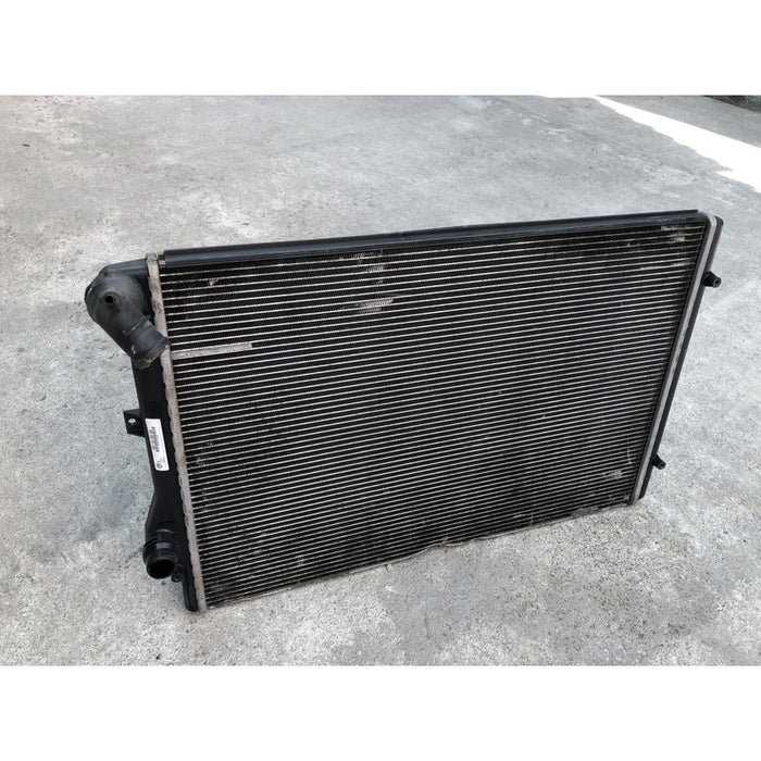 Radiador Original Para Golf Gti 2012 2013 2014 Motor 2.0