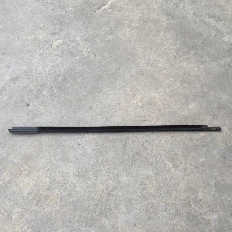 Moldura Felpa Puerta Delantera Izquierda Para Ford Focus 2012, 2013, 2014, 2015, 2016, 2017, 2018