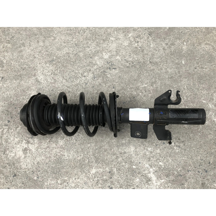 Amortiguador Delantero Izquierdo Para Chrysler 200 2015, 2016, 2017 Motor 2.4 Original