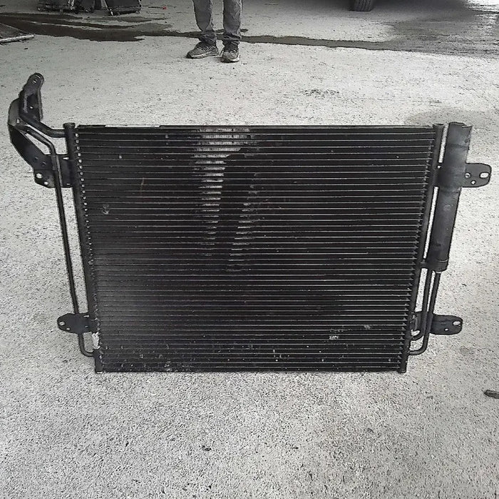 Condensador Original Para Volkswagen Tiguan 2009, 2010, 2011, 2012, 2013, 2014, 2015, 2016, 2017, 2018 (motor 2.0)