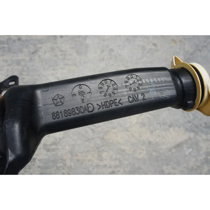 Deposito Limpia Parabrisas Para Dodge Ram 2014, 2015, 2016, 2017, 2018 - Motor 6.7 Diesel - Original