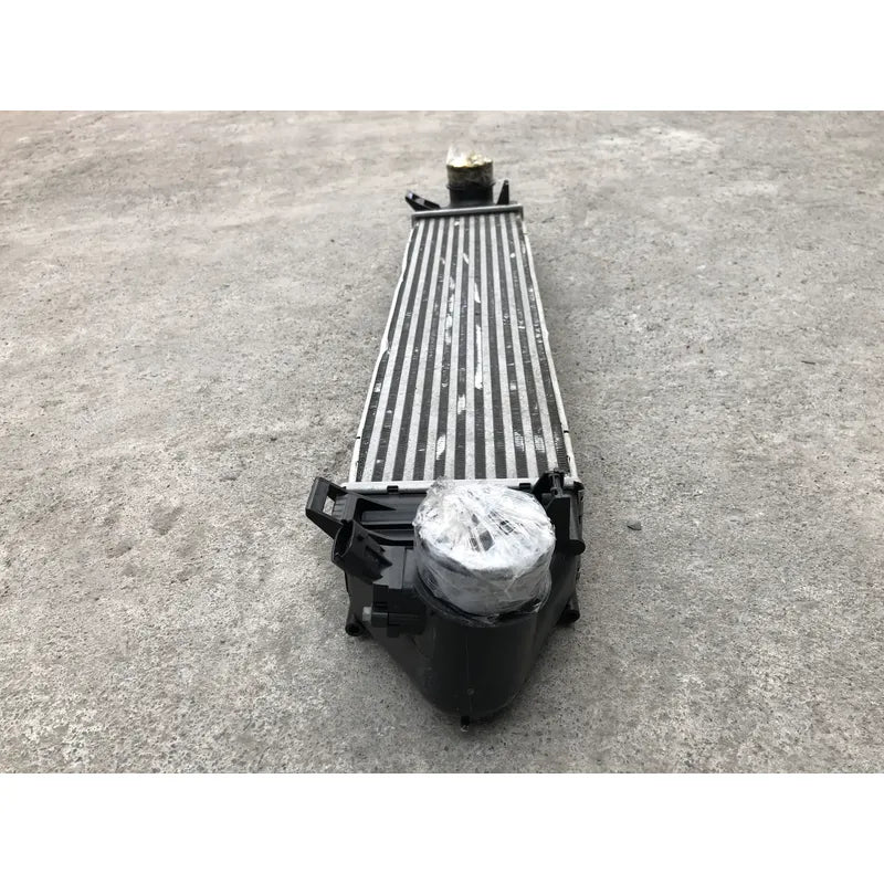 Radiador De Intercooler Para Land Rover Discovery 2012, 2013, 2014, 2015, 2016, 2017 Motor 2.0 Original