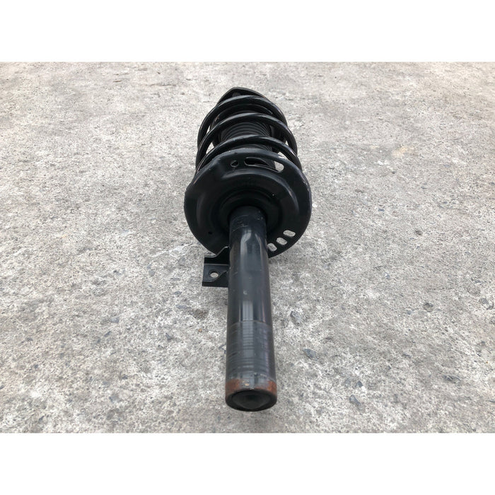 Amortiguador Delantero Derecho Mazda 3 Hatchback 2020 - 2023