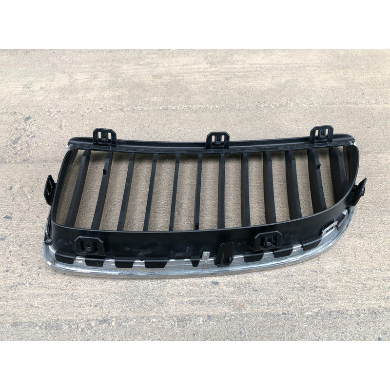 Parrilla Inferior Derecha Para Bmw 328 2007, 2008, 2009, 2010 Cromado