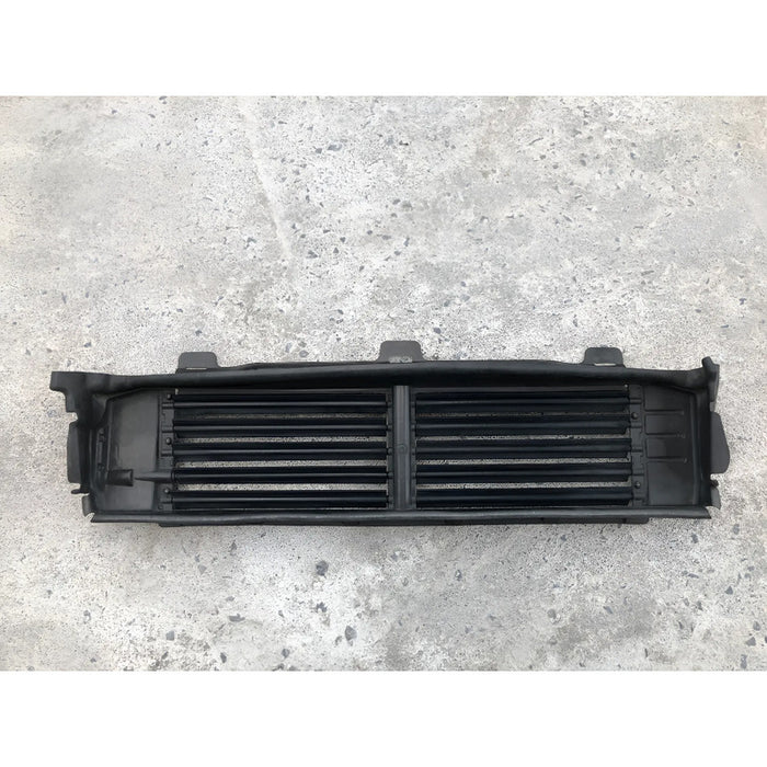 Toma De Aire Radiador Inferior Volvo S90 2017 Negro