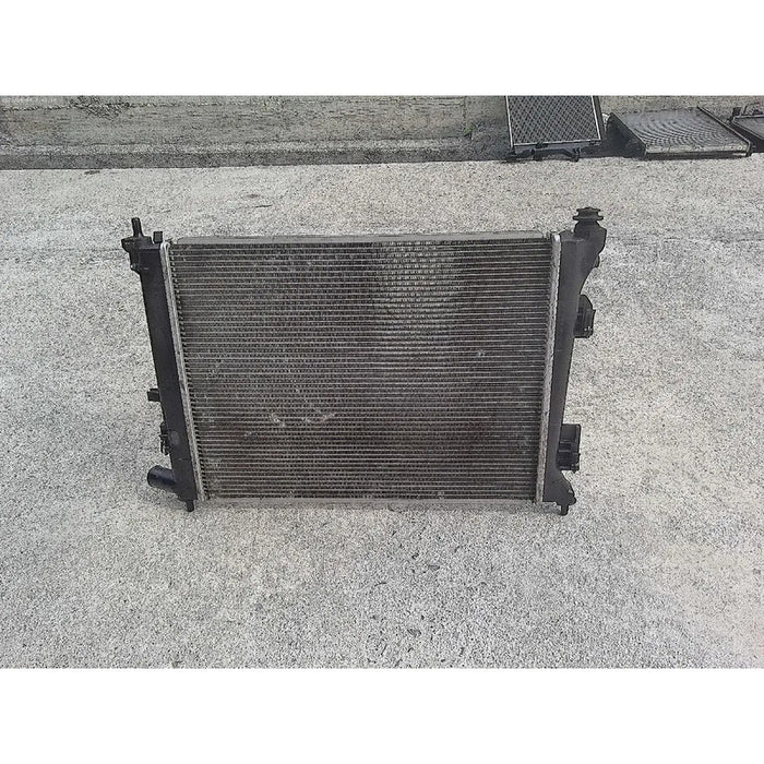 Radiador Original Para Accent 2012, 2013, 2014, 2015, 2016, 2017 Motor 1.6 Litros