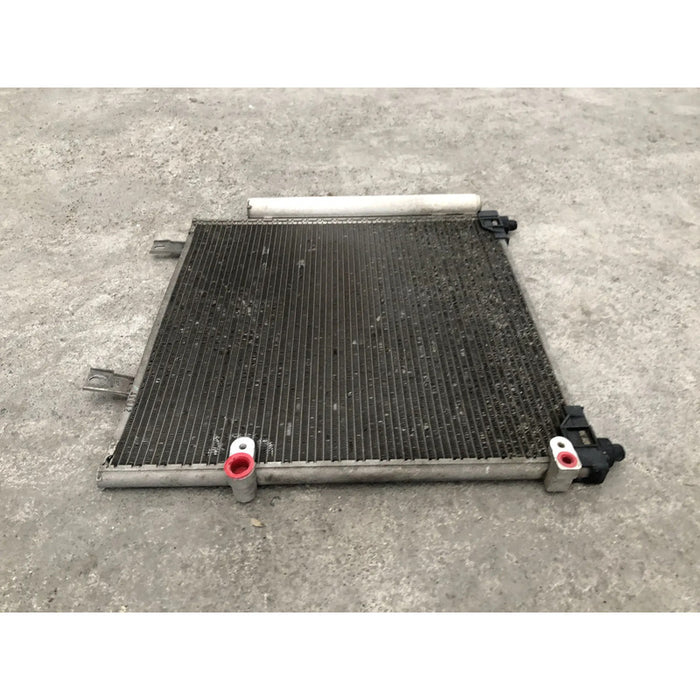 Condensador Original Para Mitsubishi Mirage 2017, 2018, 2019, 2020 Motor 1.2