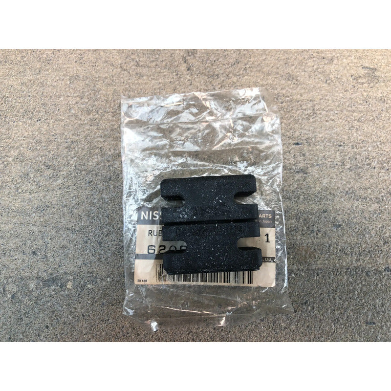 Goma Soporte Facia Delantera para Nissan Frontier 1998 Al 2004