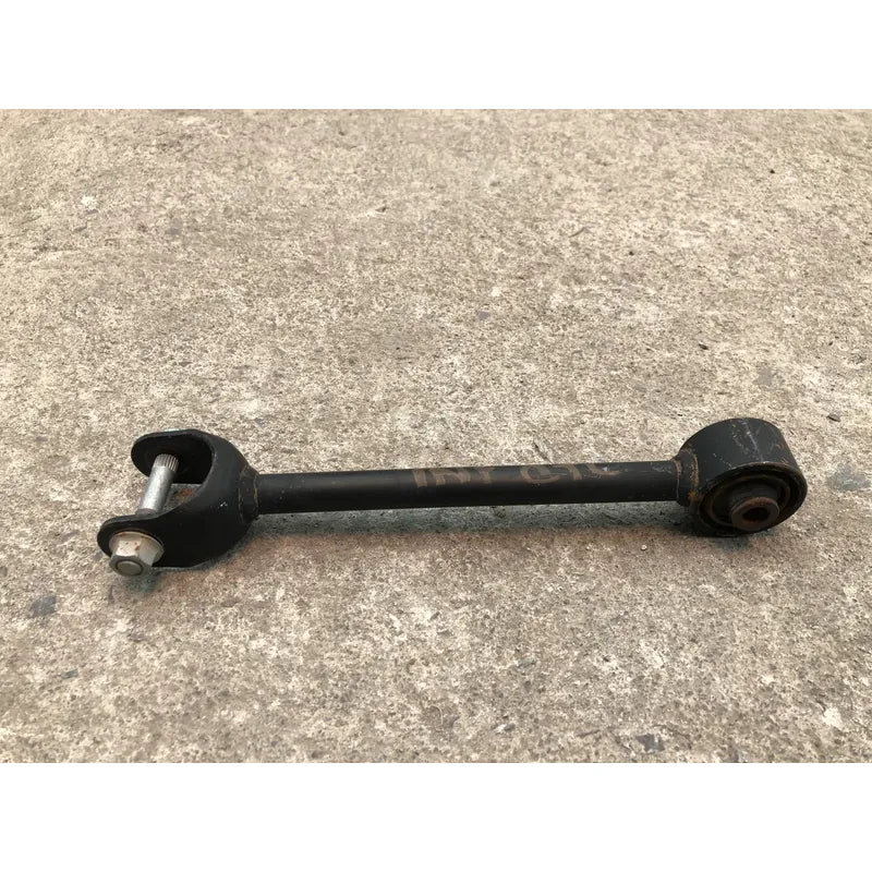 Tirante Trasero Izquierdo Inferior Para Toyota Prius 2016, 2017, 2018, 2019, 2020, 2021, 2022 Motor 1.8