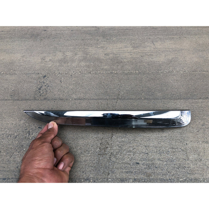 Moldura Facia Delantera Derecha Kia Rio 2016 2017