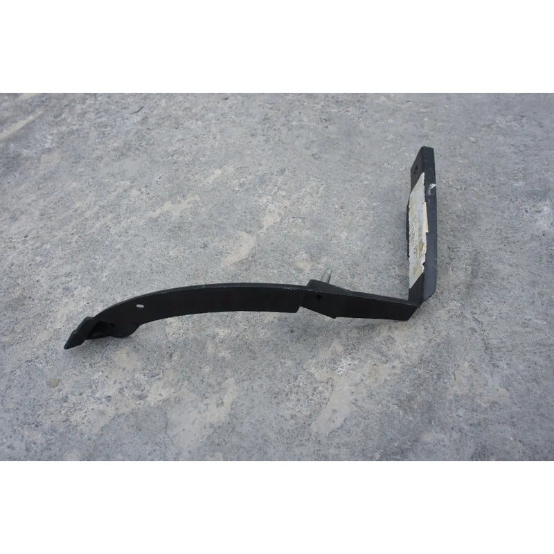 Guia Defensa Delantera Izquierda Para Pontiac Sunfire 1999, 2000, 2001 2002