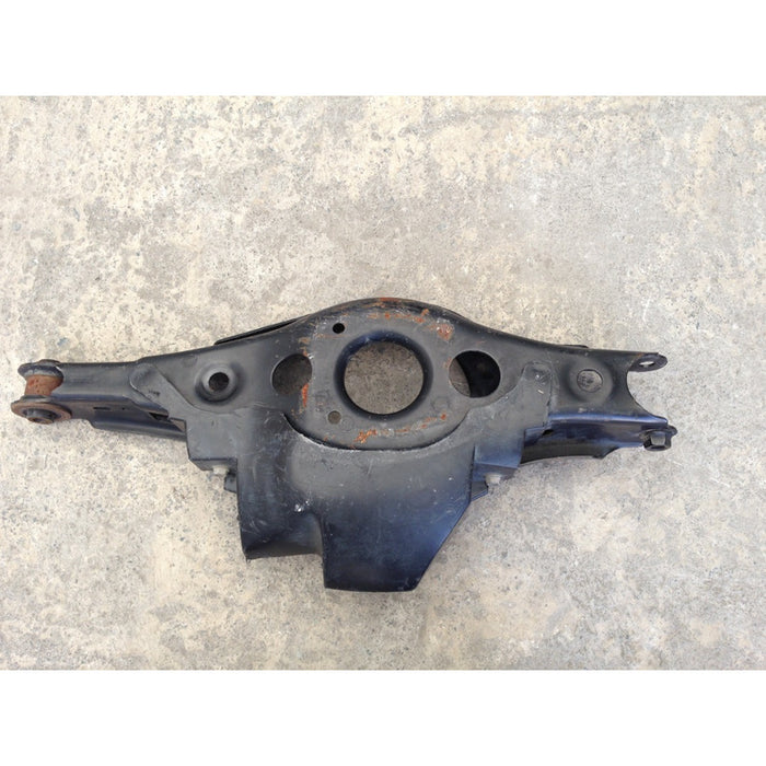 Horquilla Trasera Derecha Toyota Rav4 2013 Al 2018