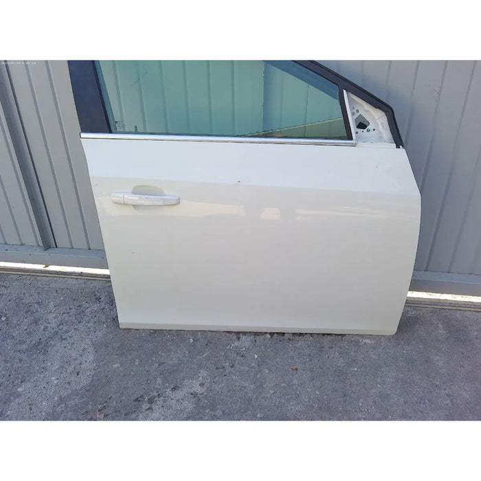 Puerta Delantera Derecha Original Para Chevrolet Cruze 2011, 2012, 2013, 2014, 2015 Delantera Derecha Blanco