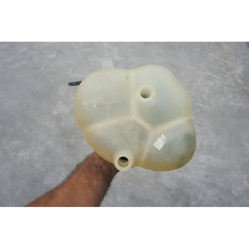 Deposito De Anticongelante Para Chevrolet Equinox 2010, 2011, 2012, 2013, 2014, 2015, 2016, 2017 Motor 2.4 (original)
