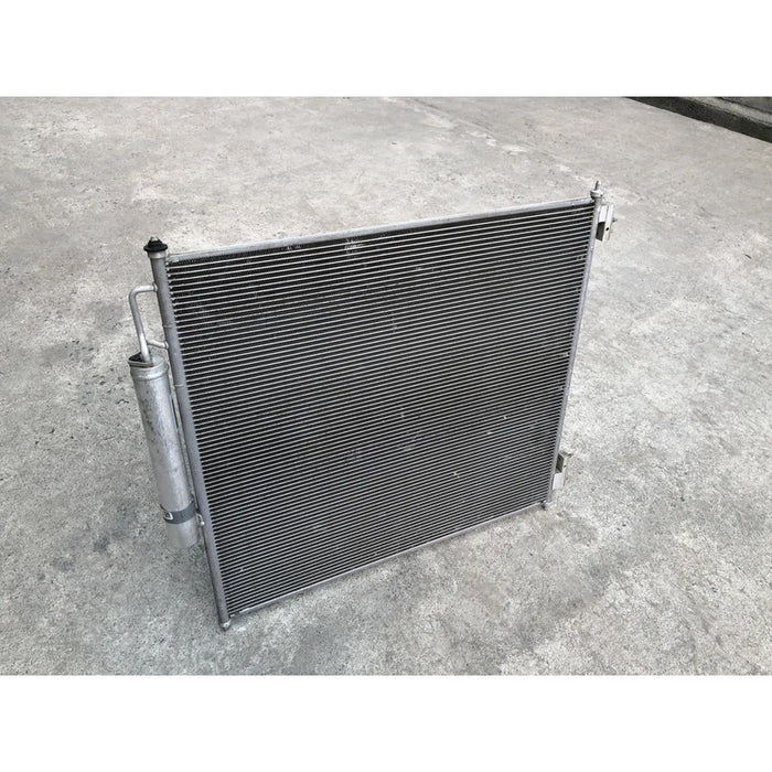 Condensador Para Land Rover Discovery 2013, 2014, 2015, 2016, 2017, 2018, 2019, 2020, 2021, 2022 - Motor 3.0 Litros - Original