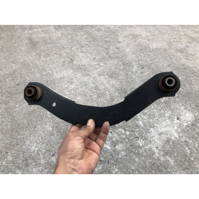 Tirante Trasero Izquierdo Superior Para Mitsubishi Outlander 2016, 2017, 2018, 2019, 2020 Motor 2.4