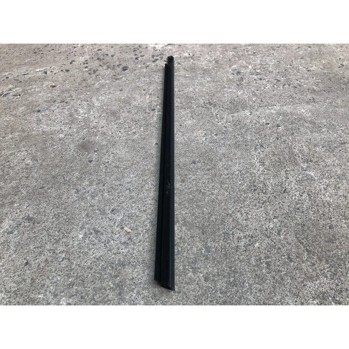 Moldura De Felpa Delantera Derecha Para Chevrolet Aveo 2012, 2013, 2014, 2015, 2016, 2017, 2018 Negro