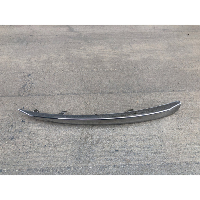 Moldura Facia Delantera Derecha Kia Rio 2016 2017