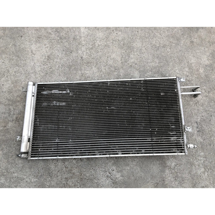 Condensador Original Para Chevrolet Tahoe 2015, 2016, 2017, 2018 Motor 5.3