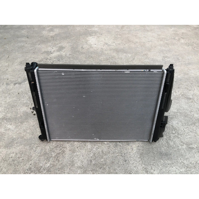 Radiador Original Para Mazda Mx5 2015, 2016, 2017, 2018, 2019, 2020, 2021, 2022, 2023, 2024 Motor 2.0