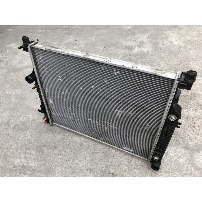 Radiador Original Para Gl450 2007 Al 2012 Motor 4.6