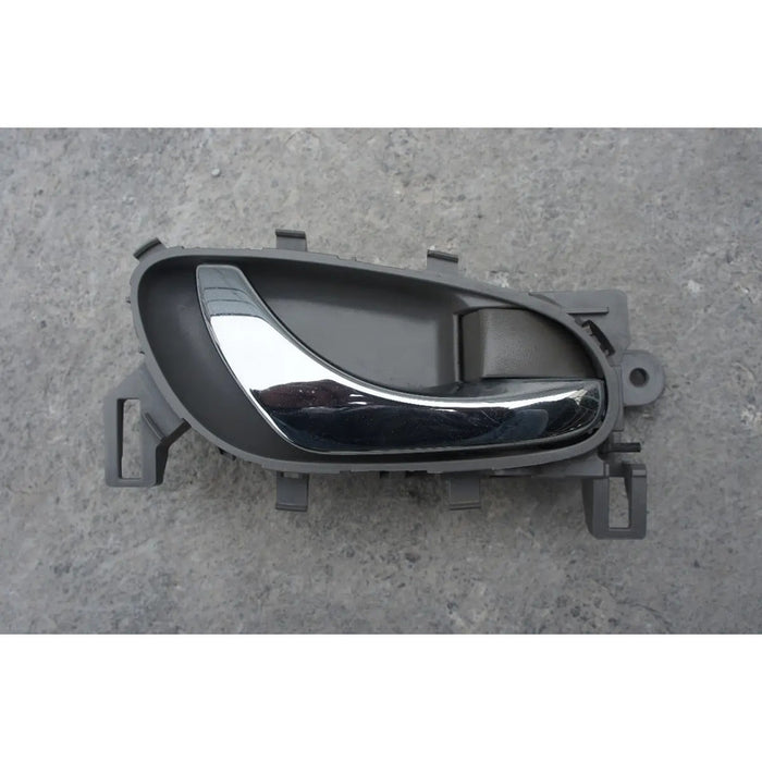 Manija De Puerta Delantera Derecha Para Nissan Sentra 2013, 2014, 2015, 2016, 2017 Original Negro Delantera