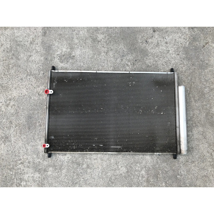 Condensador Original Para Toyota Corolla 2009, 2010, 2011, 2012, 2013, 2014, 2015, 2016, 2017, 2018, 2019 Motor 1.8