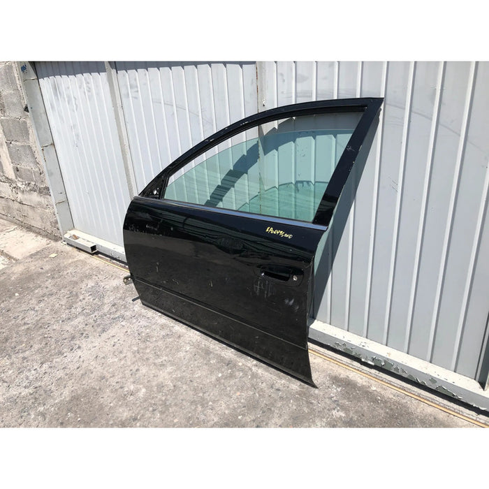 Puerta Delantera Izquierda Original Para Nissan Altima 2002, 2003, 2004, 2005, 2006 Delantera Izquierdo Negro