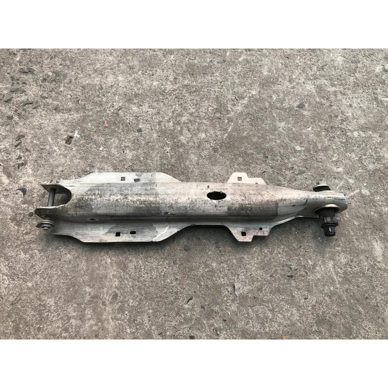 Horquilla Trasera Derecha para Ford Escape 2020 2021 2022 2023 2024 Motor 1.5, Original