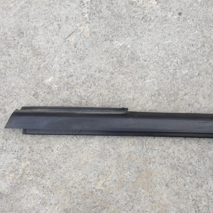 Moldura Felpa Puerta Delantera Izquierda Para Ford Focus 2012, 2013, 2014, 2015, 2016, 2017, 2018