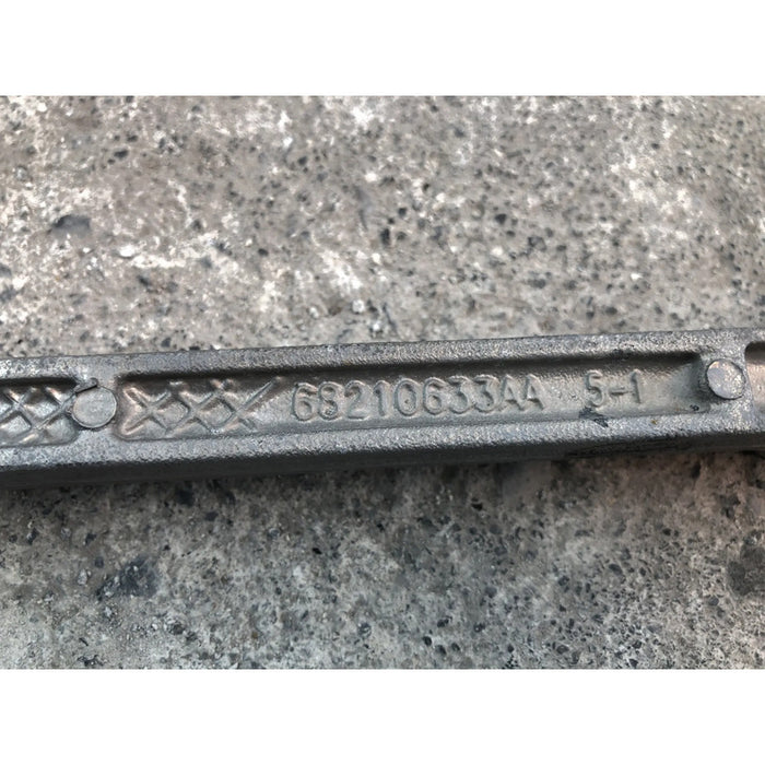 Tirante Trasero Izquierdo Inferior Para Dodge Charger 2015, 2016, 2017, 2018, 2019, 2020, 2021, 2022, 2023 - Motor 3.6 Litros, V6, Original