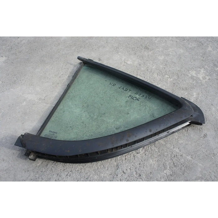 Vidrio De Puerta Costado Trasero Derecho Para Nissan Versa 2013, 2014, 2015, 2016, 2017, 2018