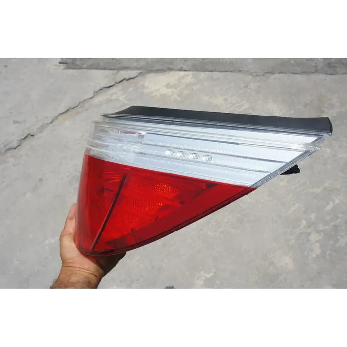 Calavera Derecha Original Para Bmw 535i 2008, 2009, 2010 Rojo