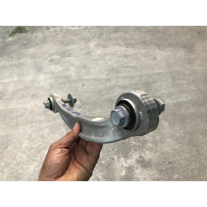 Tirante Trasero Derecho Superior Charger 2015 - 2023 3.6