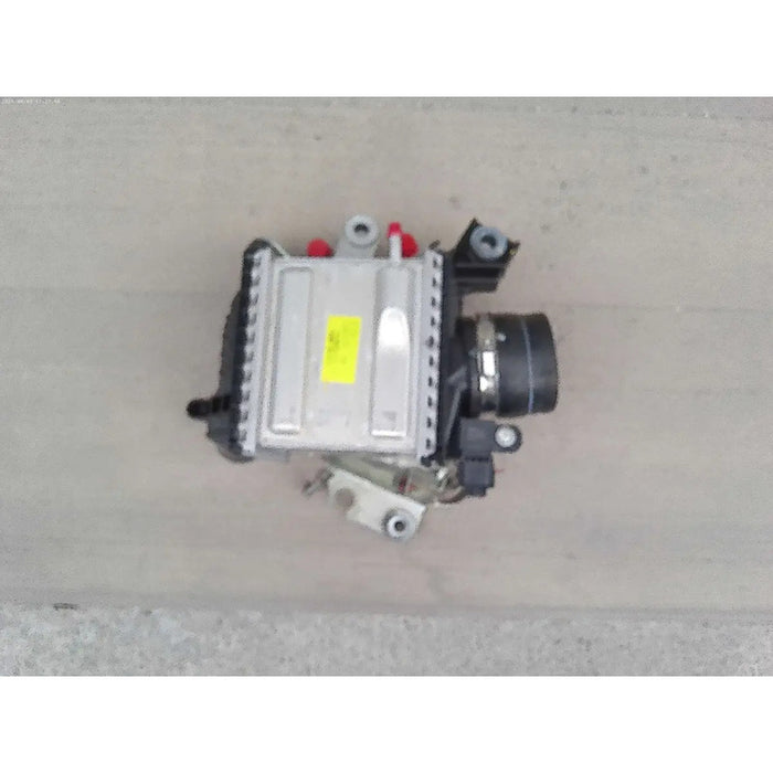 Radiador Intercooler Izquierdo Para Infiniti Q50 2016, 2017, 2018, 2019, 2020 Motor 3.0