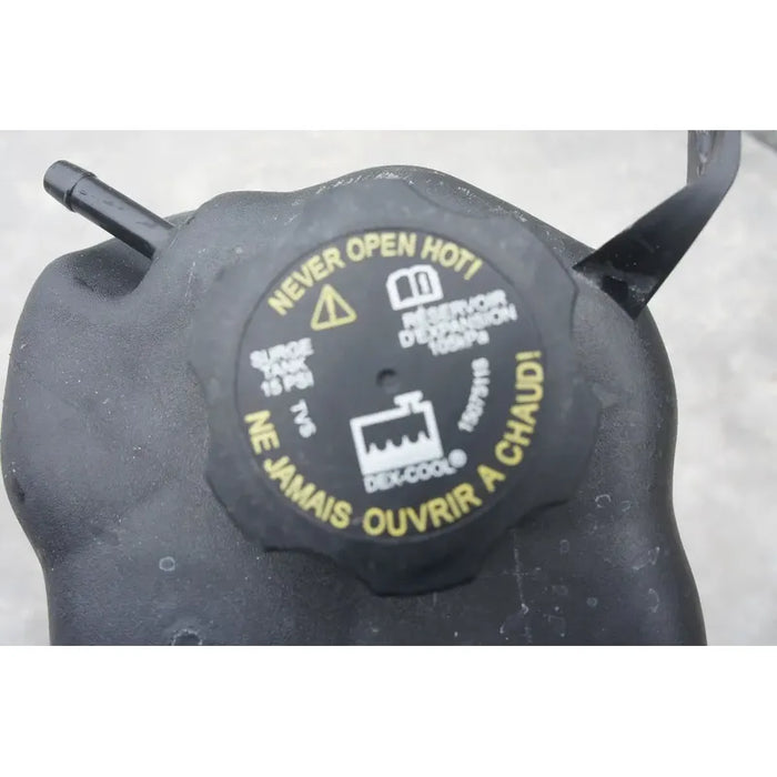 Deposito De Anticongelante Para Chevrolet Equinox 2010, 2011, 2012, 2013, 2014, 2015, 2016, 2017 Motor 2.4 (original)