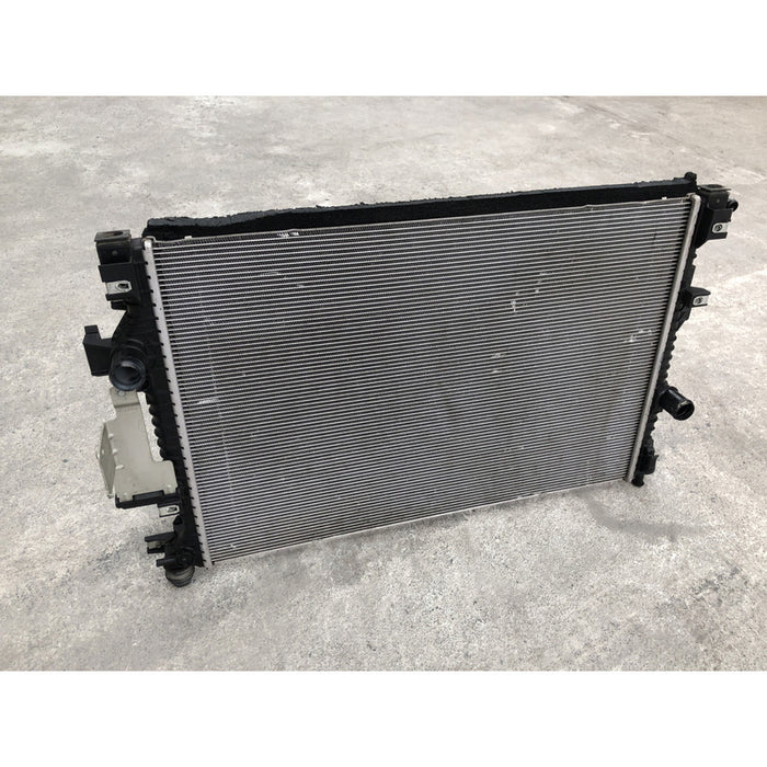 Radiador Original Para Lincoln Mkz 2017 Al 2019 Motor 2.0