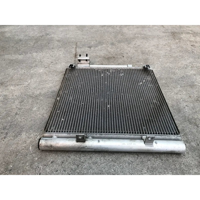 Condensador Derecho Para Tesla Model S 2012, 2013, 2014, 2015, 2016, 2017, 2018, 2019, 2020 - Original