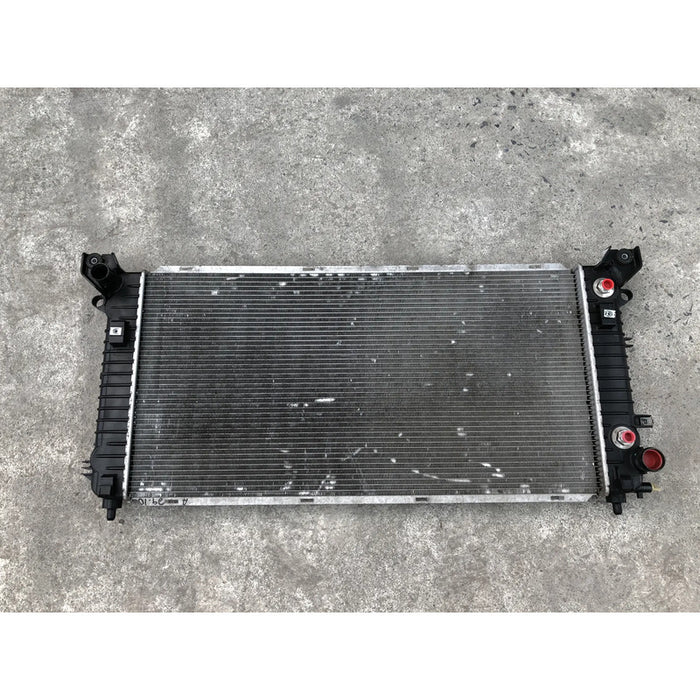 Radiador Original Para Tahoe 2016 2017 2018 2019 Motor 5.3