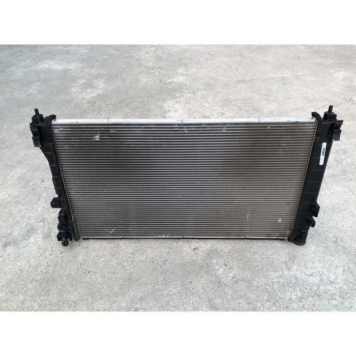 Radiador Original Para Nissan Altima 2019 Al 2025 Motor 2.5