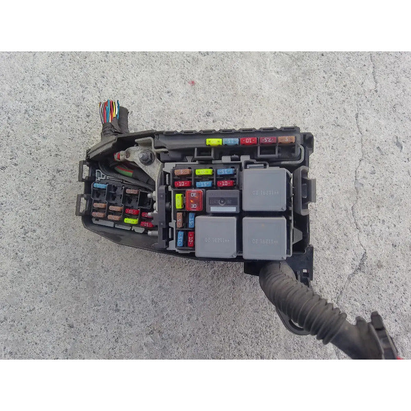 Caja De Fusibles Para Volvo S60 2012, 2013, 2014 (motor 2.5)