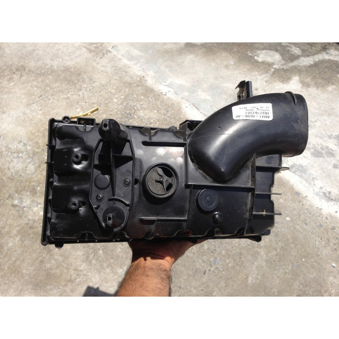 Porta Filtro De Aire Izquierdo Land Rover Lr4 2010 2013 5.0