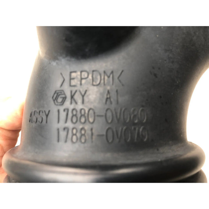 Manguera Original De Porta Filtro De Aire Para Toyota Camry 2012, 2013, 2014, 2015, 2016, 2017 - Motor 2.5 Litros, 4 Cilindros - Oem Genuina