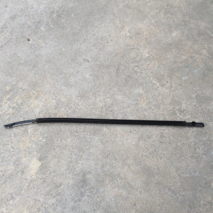 Moldura Felpa Puerta Delantera Izquierda Infiniti Qx50 2017