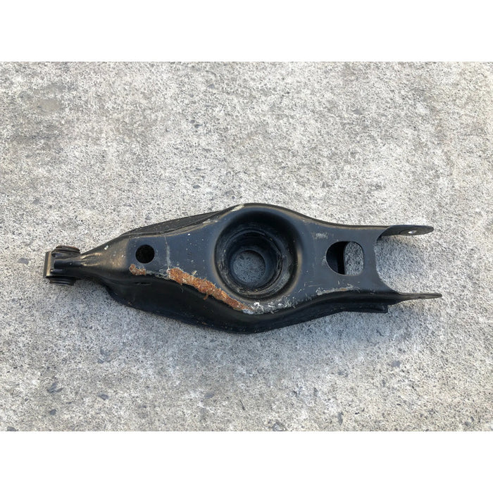 Horquilla Trasera Derecha Para Dodge Challenger 2011, 2012, 2013, 2014, 2015, 2016, 2017, 2018, 2019, 2020, 2021 Motor 3.6 Original